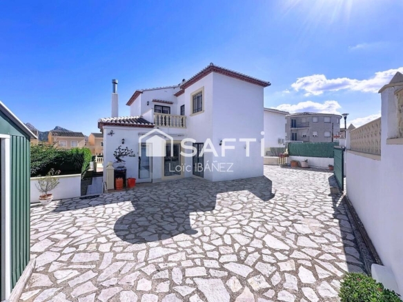 Imagen 4 de Casa luminosa con piscina en Sagra