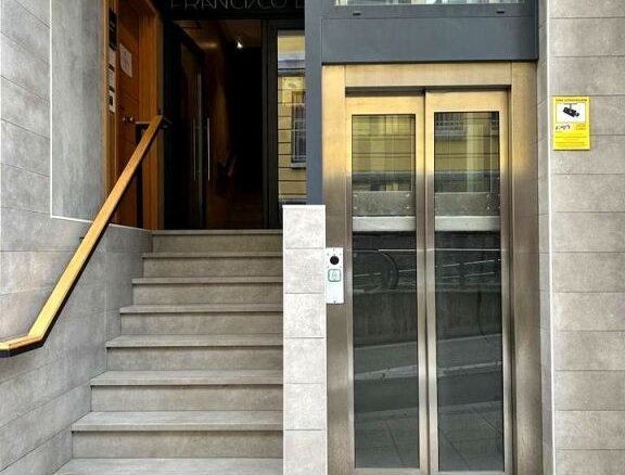 Imagen 4 de Excelente local para oficinas en Santander