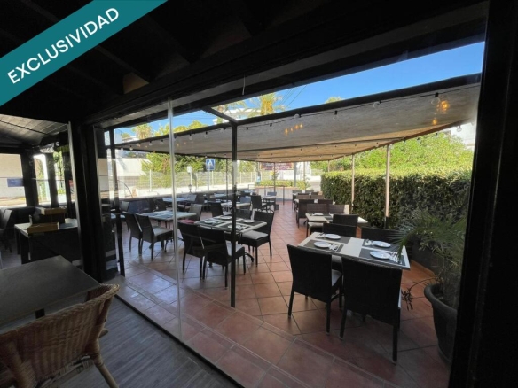 Imagen 2 de Venta Restaurante en Costa de la Calma - Terraza privada - C/ Santa Ponsa