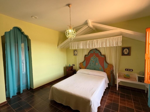 Imagen 4 de Casa-Chalet en Venta en Torremolinos Málaga