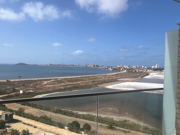 Imagen 4 de Piso en Venta en Playa Honda Murcia