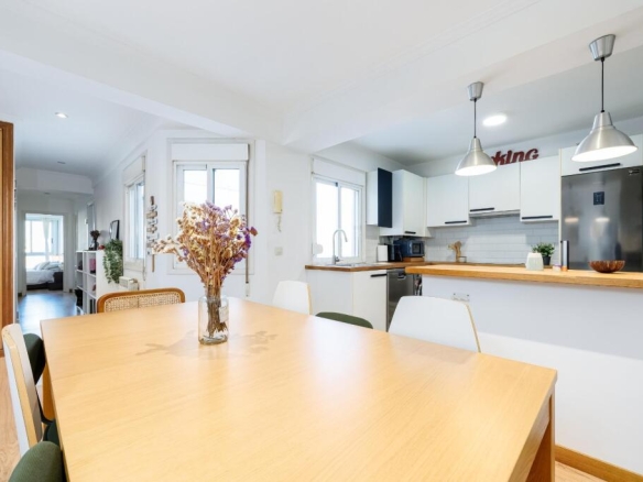 Luz y Potencial Real en la Calle Instituto Oceanográfico.