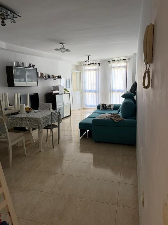 Imagen 3 de Piso en Sardina del Sur