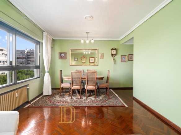 Imagen 4 de HOGAR FAMILIAR EN LA MEJOR FINCA DEL BARRIO Y CON LAS MEJORES VISTAS.