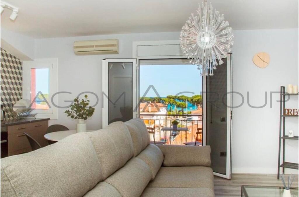Imagen 3 de Piso reformado con vistas al mar