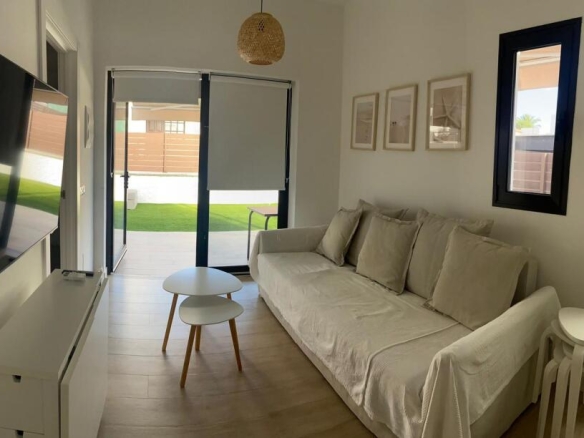 Imagen 3 de Casa-Chalet en Alquiler en Maspalomas Las Palmas