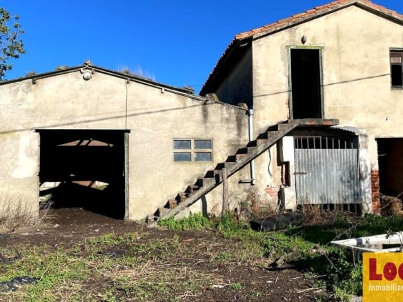 Imagen 2 de Amplia finca con cabaña en Hazas de Cesto