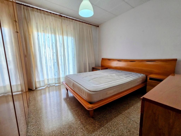 Imagen 4 de Gran piso con piscina y parking en Blanes