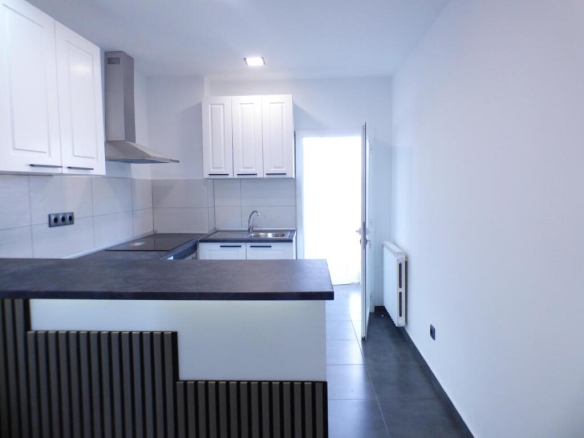 Imagen 1 de PISO CON REFORMA A ESTRENAR CON  3 HAB. Y BUENAS VISTAS EN CRTA. PONT DE VILOMARA DE MANRESA - El Club del Propietario Imagen 1 de PISO CON REFORMA A ESTRENAR CON  3 HAB. Y BUENAS VISTAS EN CRTA. PONT DE VILOMARA DE MANRESA