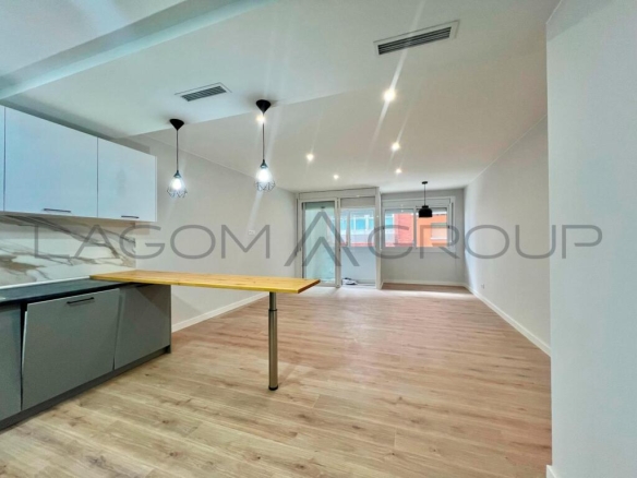 Imagen 1 de Local comercial en Venta en Barcelona Barcelona