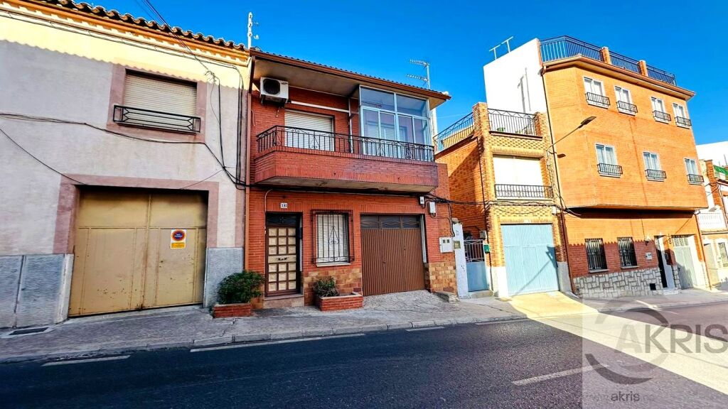 Imagen 3 de Casa / Chalet en venta en Navahermosa de 184 m2