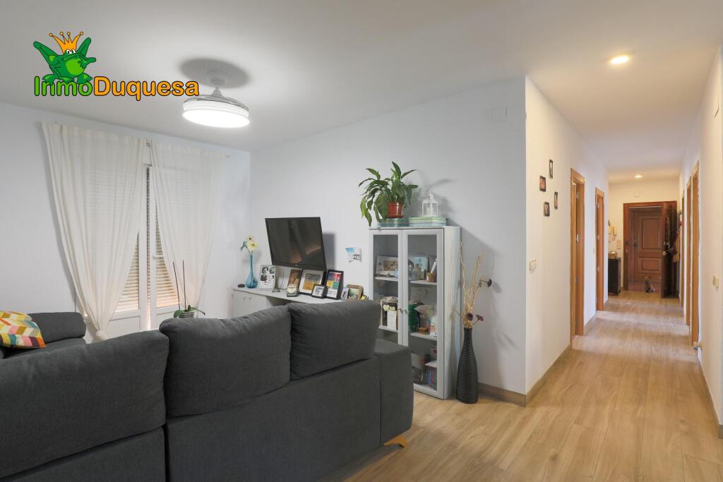 Imagen 3 de Piso de 4 habitaciones en el centro de Padul