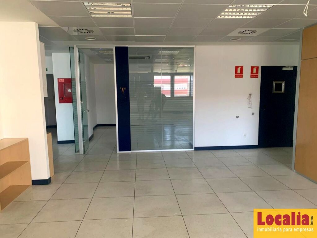 Imagen 3 de Amplia oficina de 380 metros en Valladolid