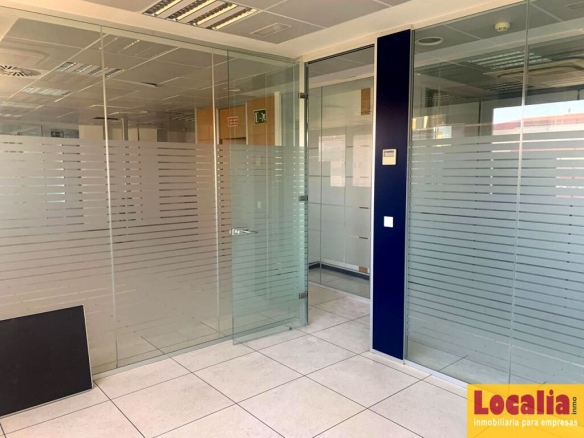 Imagen 1 de Amplia oficina de 380 metros en Valladolid