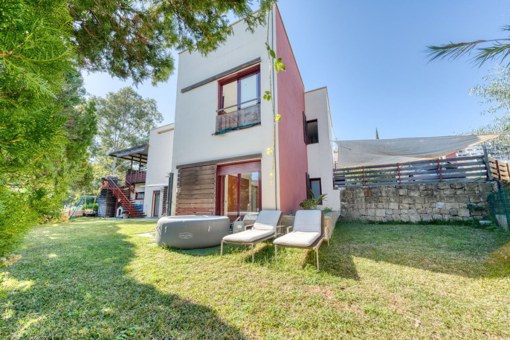 Imagen 3 de Casa-Chalet en Venta en Estepona Málaga