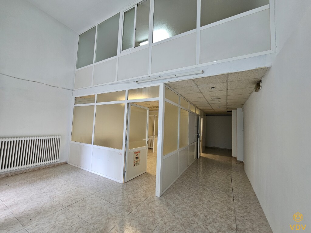 Imagen 4 de Local comercial en Venta en Barañain Navarra SAN JUAN