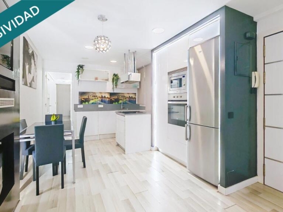 moderno y listo para entrar a vivir · 3 dormitorios · garaje y ascensor en Gijón