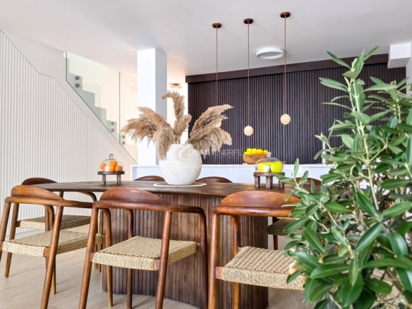 Imagen 2 de Casa de pueblo en Venta en Adeje Santa Cruz de Tenerife