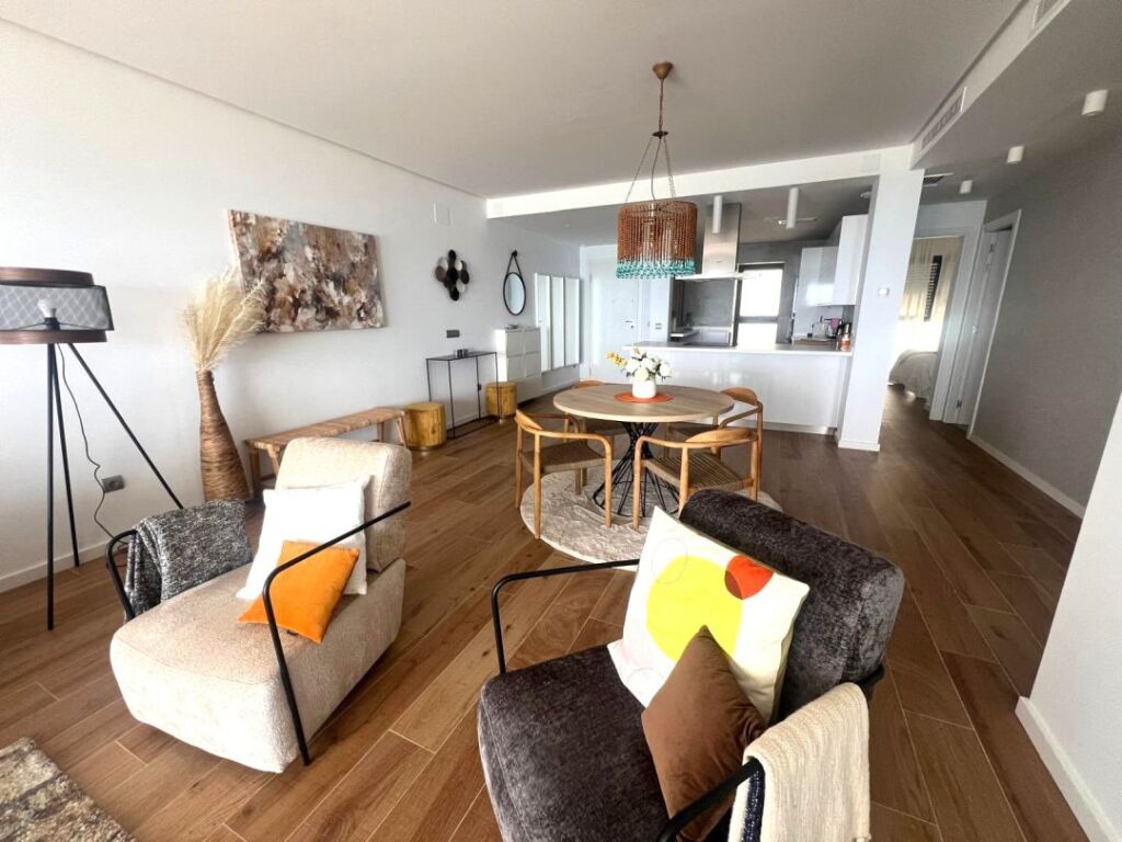 Imagen 2 de Apartamento en Alquiler en Linea De La Concepcion