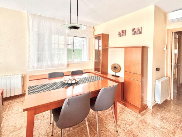 Imagen 4 de Fantástica casa pareada en Cubelles a pocos metros del mar.