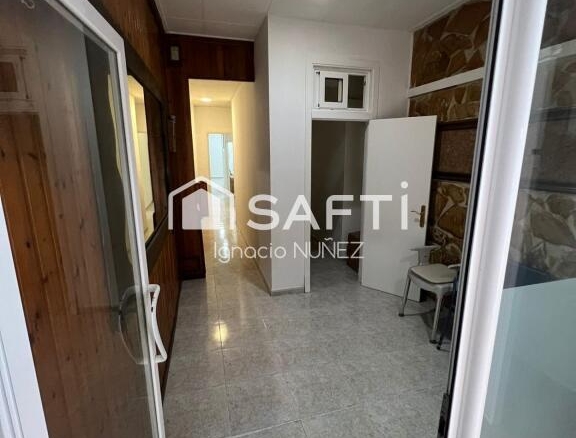 Imagen 3 de Tu nuevo local/proyecto empieza en Blanes.