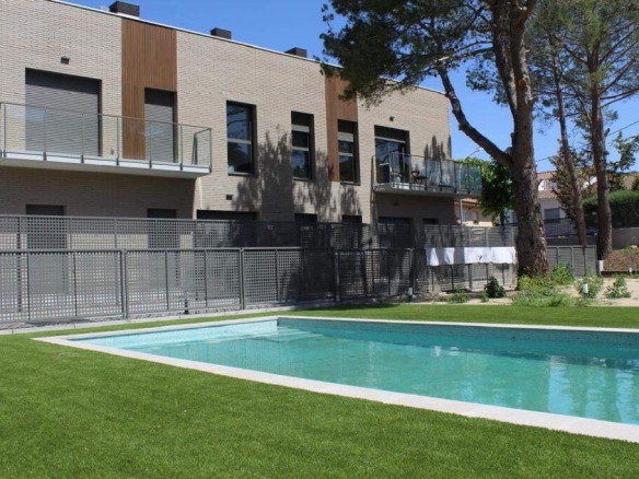 Imagen 2 de Último Dúplex de obra nueva con zona comunitaria con piscina