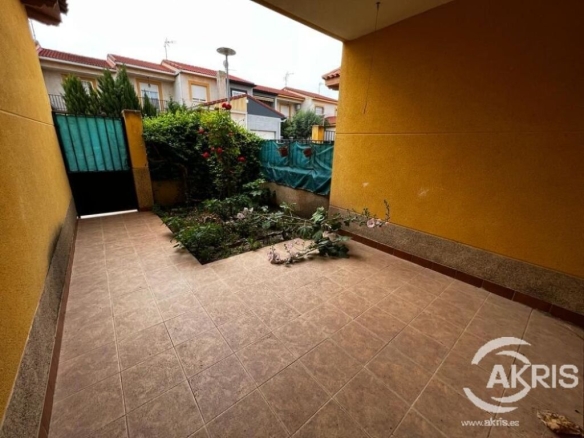 Imagen 1 de ¡¡ADQUIERE TU CHALET EN MIGUEL ESTEBAN!!