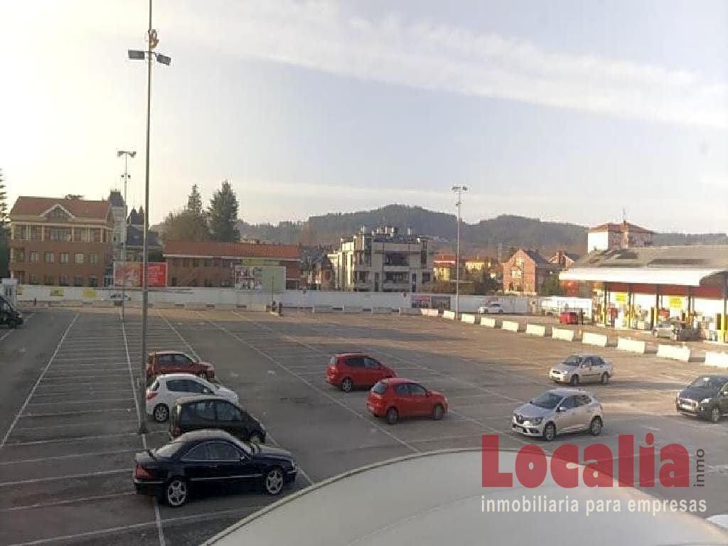 Imagen 4 de Local comercial: Bar / Restaurante en Torrelavega.