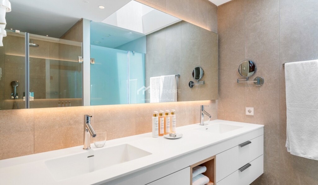 Imagen 3 de Apartamento en Venta en Guia De Isora Santa Cruz de Tenerife