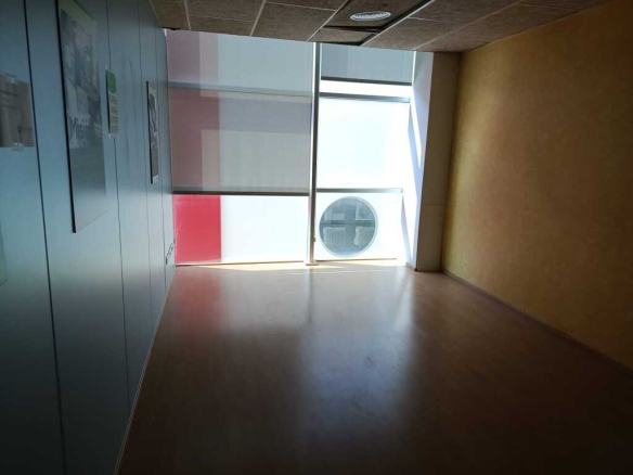 Imagen 2 de Nave industrial en Alquiler en Vendrell