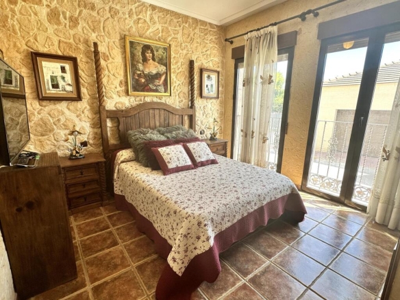 Imagen 1 de ¡Espectacular Chalet en Venta en Daya Nueva