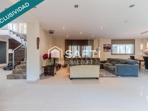 Imagen 4 de Villa de lujo con vistas únicas a Montserrat