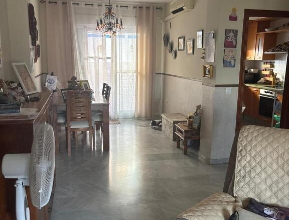 Imagen 2 de PRECIOSA CASITA ADOSADA EN LA ZONA DE CAMPOSOTO