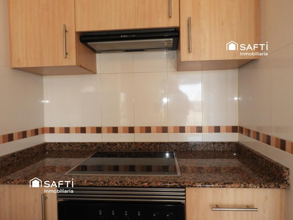 Imagen 2 de APARTAMENTO EN LA PLAYA DE XILXES / CHILCHES