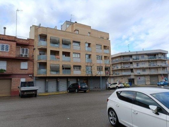 Imagen 3 de Plaza de parking tipo box con trastero en La Bordeta – Lleida