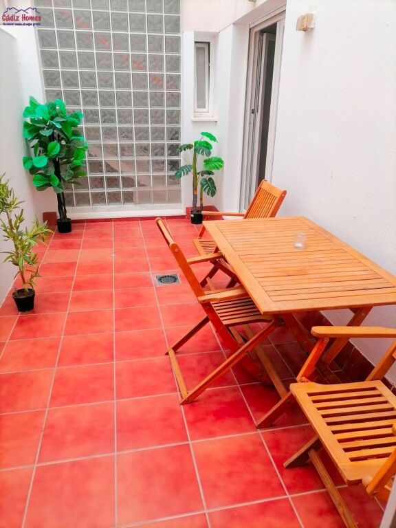 Imagen 3 de APARTAMENTO EN PLANTA BAJA .-ZONA TEATRO FALLA Imagen 3 de APARTAMENTO EN PLANTA BAJA .-ZONA TEATRO FALLA