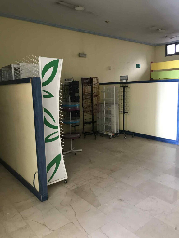 Imagen 4 de Local comercial en Alquiler en Benalmadena Málaga Imagen 4 de Local comercial en Alquiler en Benalmadena Málaga