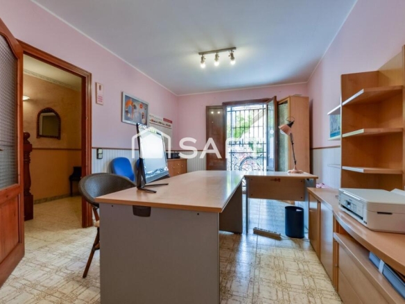 Imagen 4 de ¡Oportunidad de negocio en el casco antiguo de calpe! ¡A descubrir!