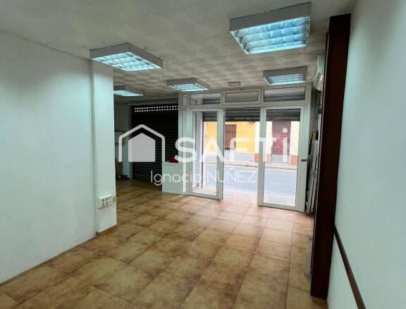 Imagen 3 de Local con opción a vivienda junto al mar.