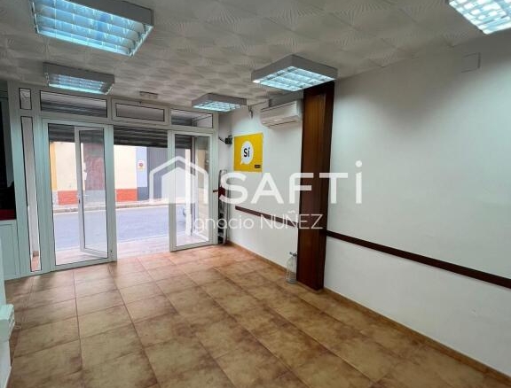 Imagen 4 de Local con opción a vivienda junto al mar.