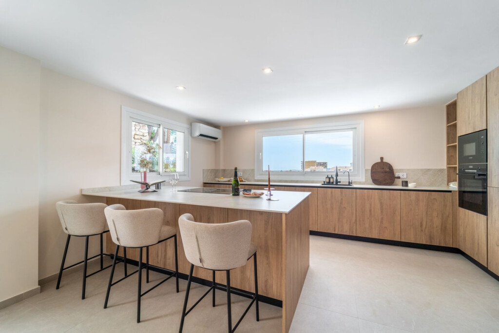 Imagen 2 de Casa-Chalet en Venta en Loma Torreblanca Del Sol Málaga Imagen 2 de Casa-Chalet en Venta en Loma Torreblanca Del Sol Málaga