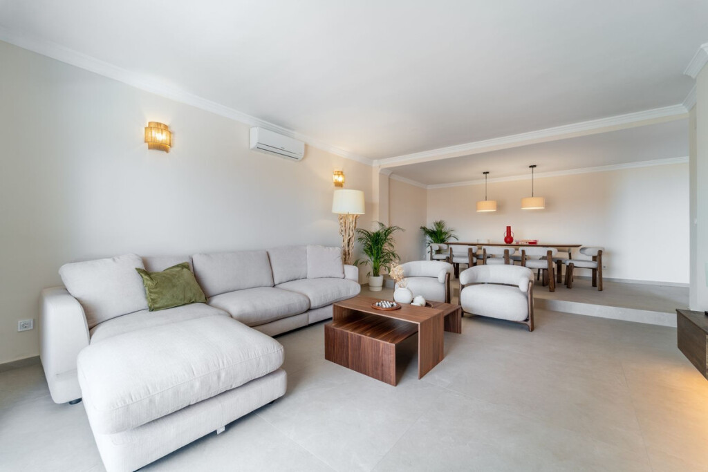 Imagen 4 de Casa-Chalet en Venta en Loma Torreblanca Del Sol Málaga Imagen 4 de Casa-Chalet en Venta en Loma Torreblanca Del Sol Málaga