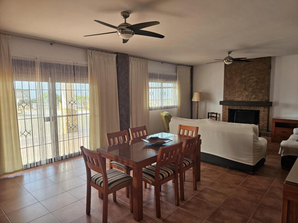 Imagen 2 de CORTIJO EN LAS ZORRERAS Imagen 2 de CORTIJO EN LAS ZORRERAS