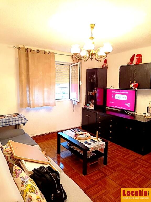 Imagen 2 de Piso en venta en Cueto