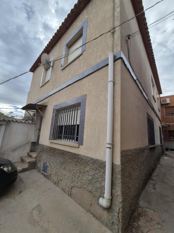 Imagen 2 de ? ¡Oportunidad única! Casa para reforma integral en la calle Roma