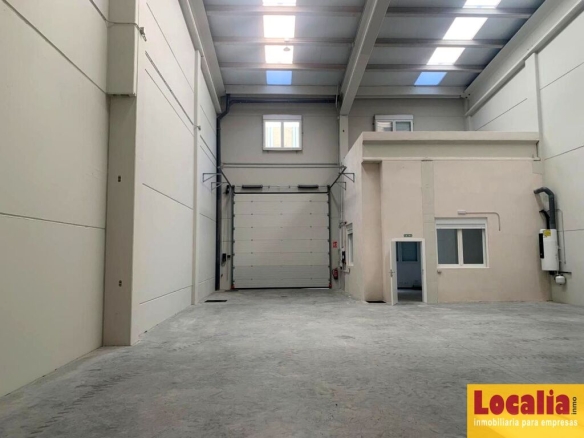 Imagen 3 de Nave industrial a estrenar en Valladolid
