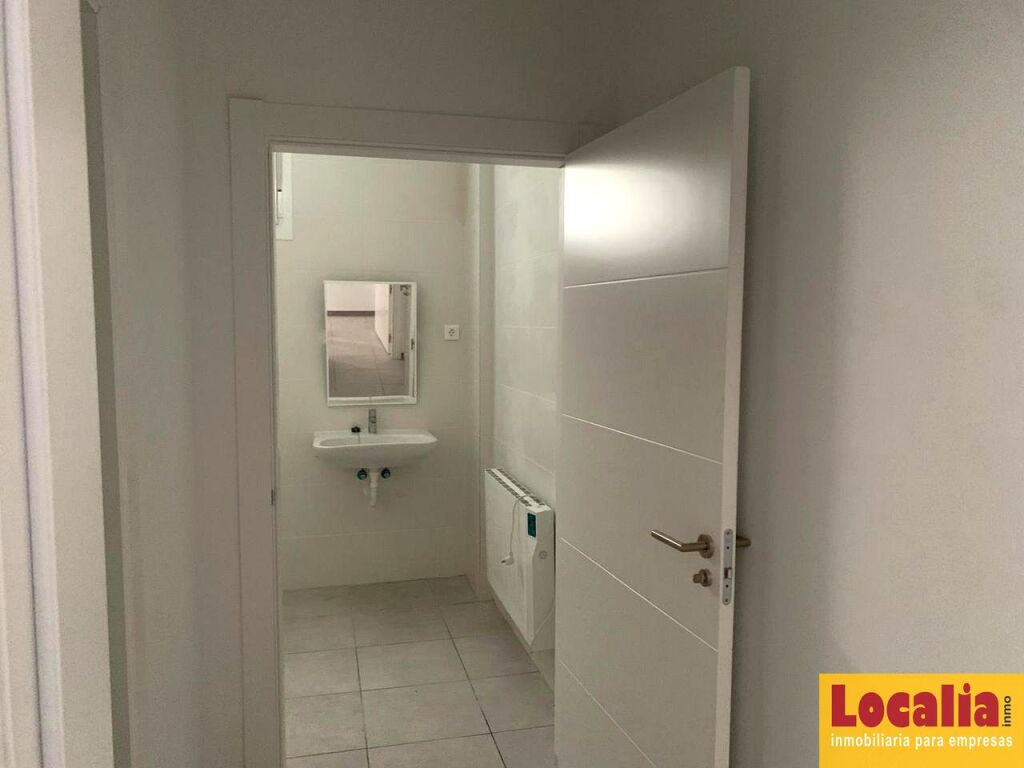 Imagen 4 de Nave Industrial a estrenar en Valladolid Imagen 4 de Nave Industrial a estrenar en Valladolid