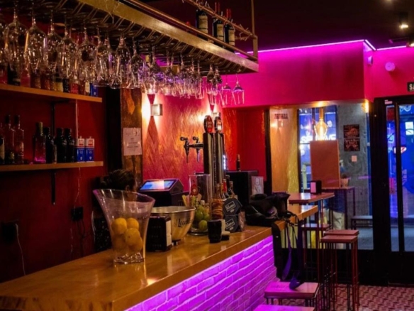 Imagen 1 de Local comercial en Alquiler en Madrid Madrid CENTRO