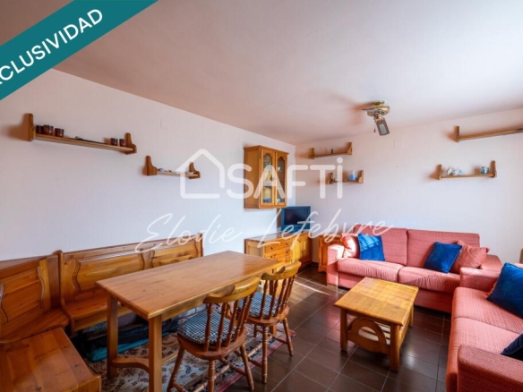 Imagen 1 de Amplio estudio de 34 m² en Empuriabrava – ¡A solo 4 minutos a pie de la playa!