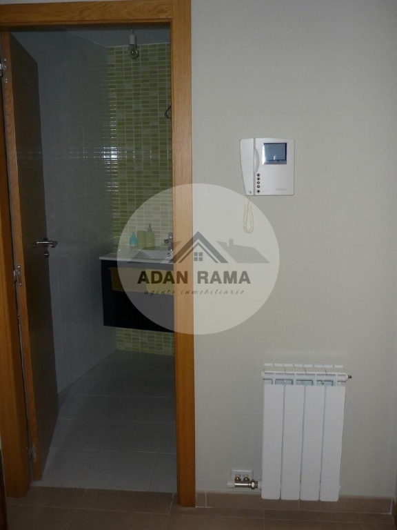 de 68m2 con 2 dormitorios y 2 baños con plaza de garaje y trastero de 68m2 con 2 dormitorios y 2 baños con plaza de garaje y trastero